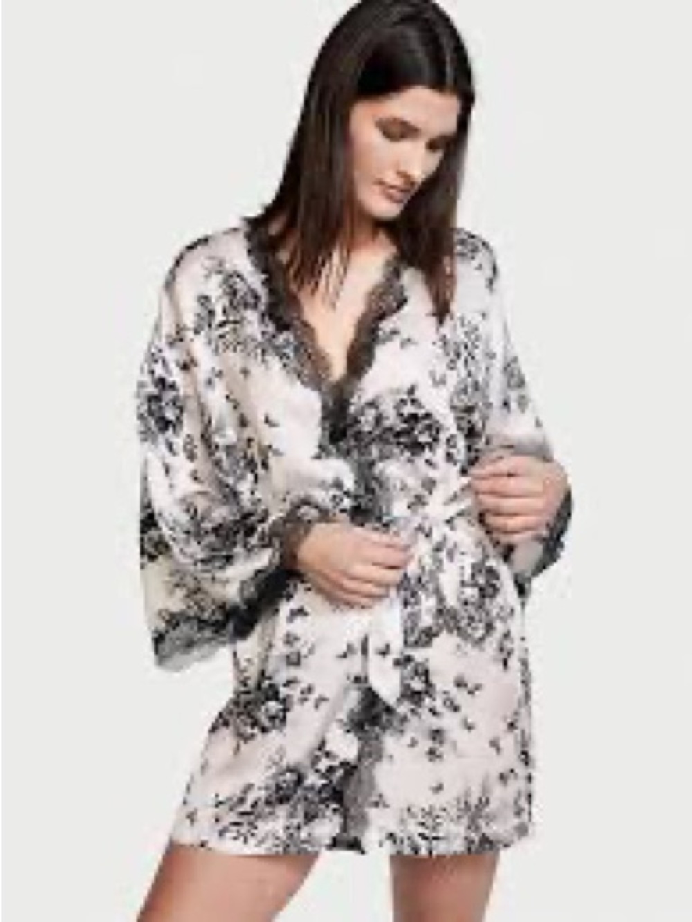 Victoria’s Secret Floral Lace-Trim Satin Robe in White and Black